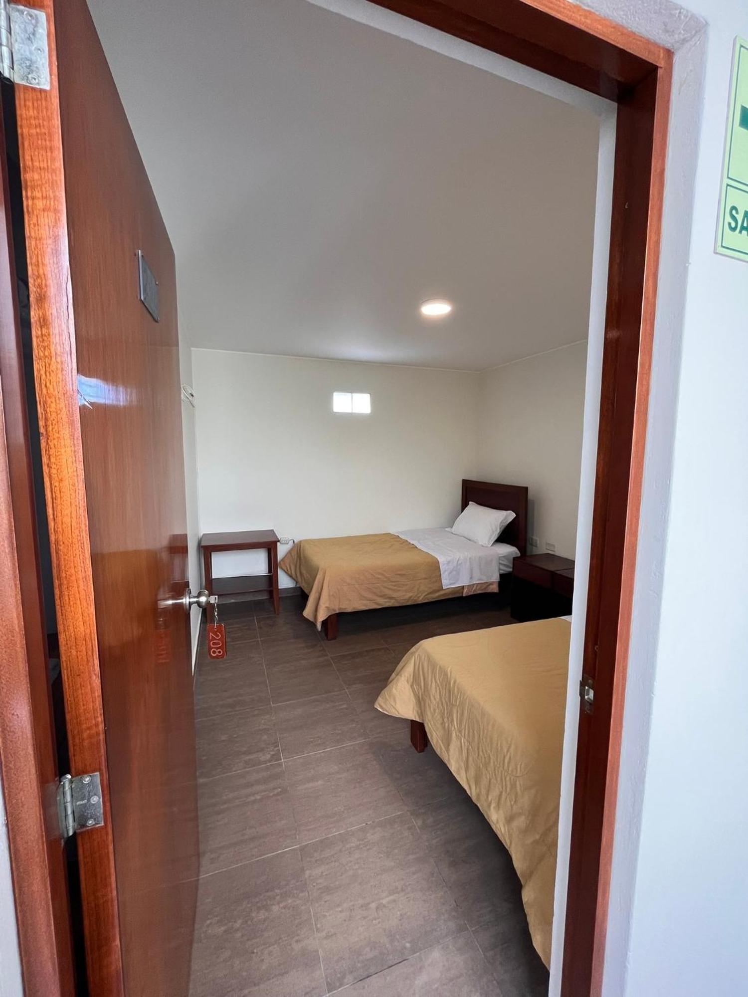 אסיה Boulevard Hotel מראה חיצוני תמונה